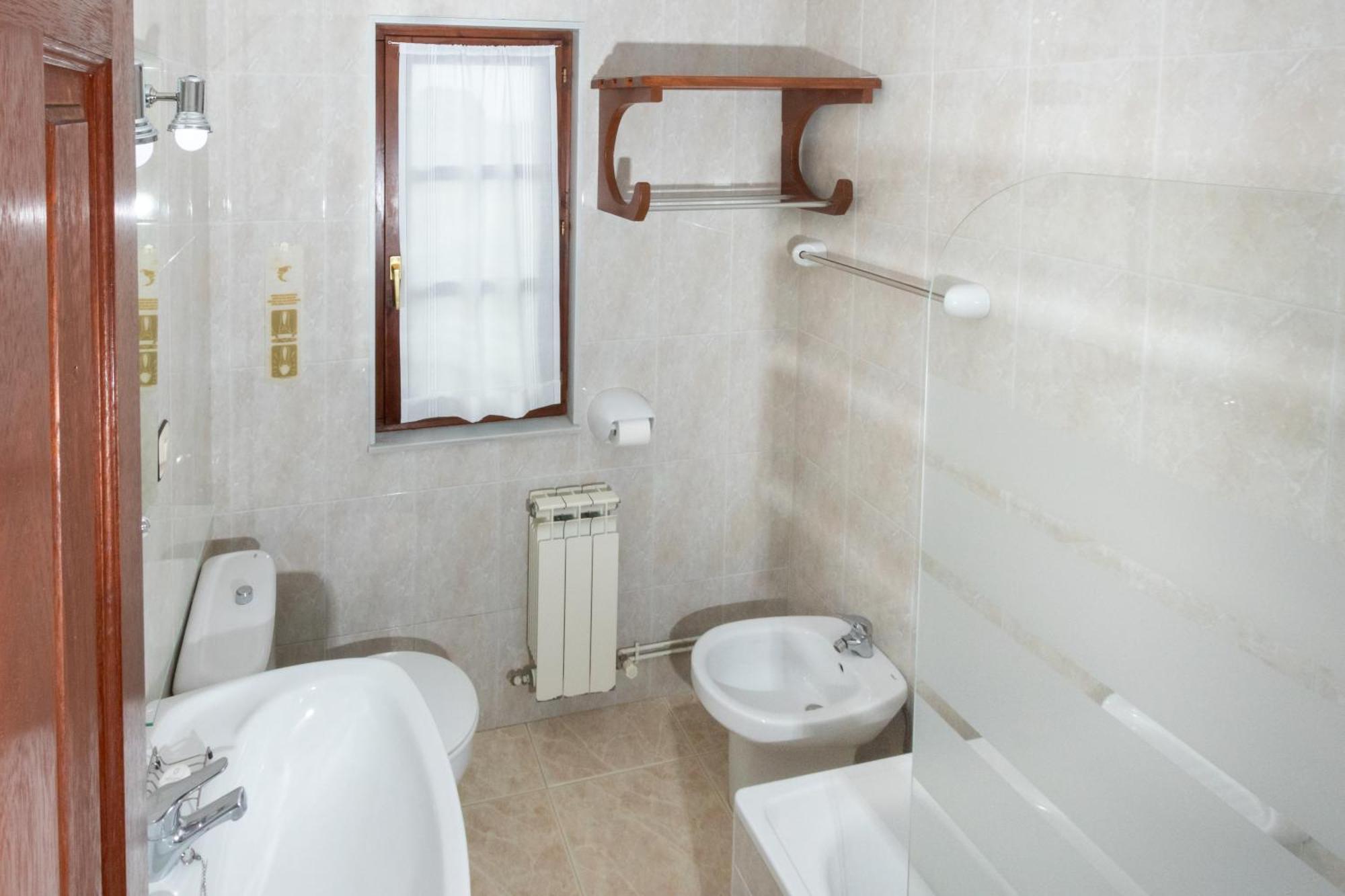 Apartamentos El Acebo Navés Exterior foto