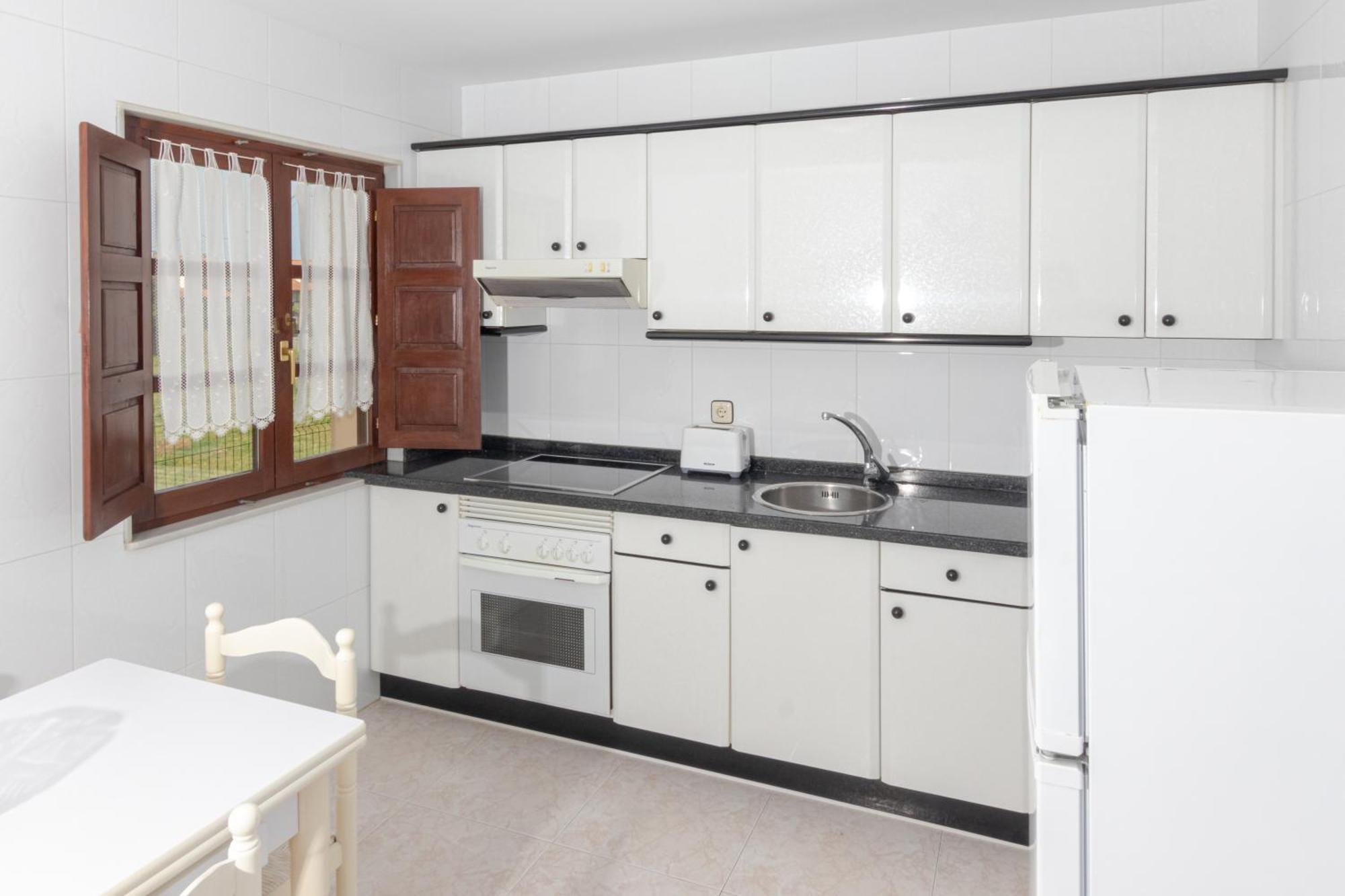 Apartamentos El Acebo Navés Quarto foto