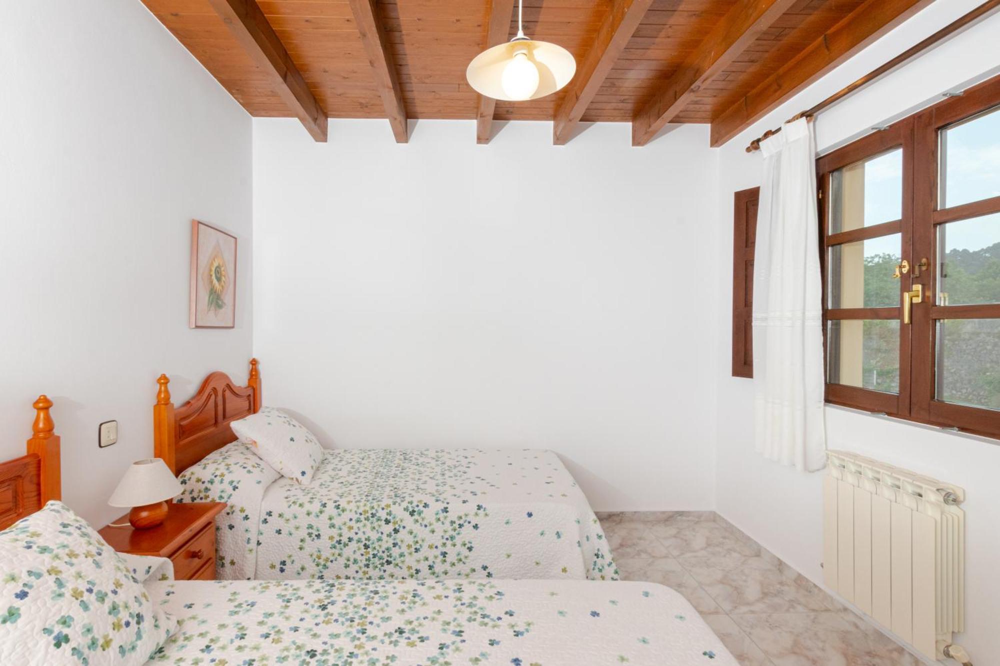 Apartamentos El Acebo Navés Quarto foto